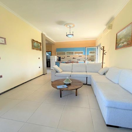 Vila Licenji Vlorë 외부 사진