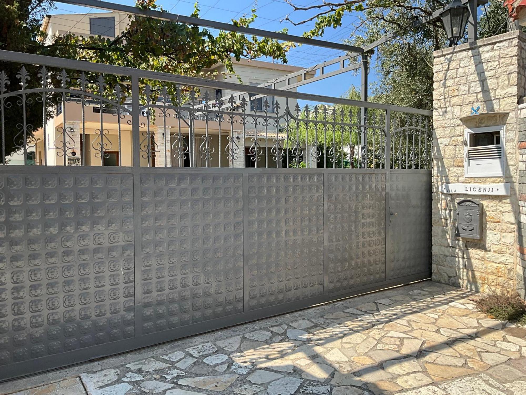 Vila Licenji Vlorë 외부 사진